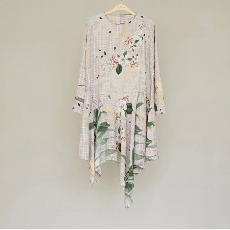 Preloved Regia tunik Riamiranda