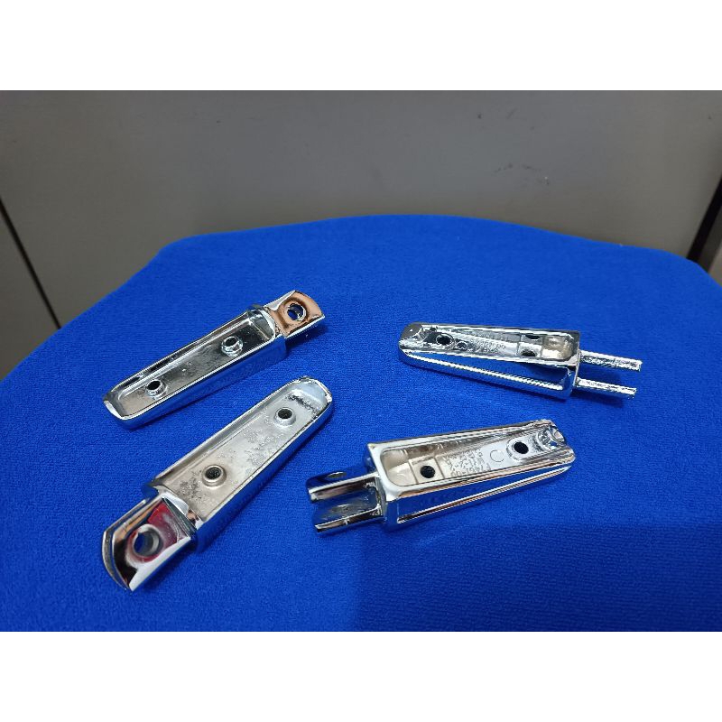 Pijakan Kaki Scorpio Chrome