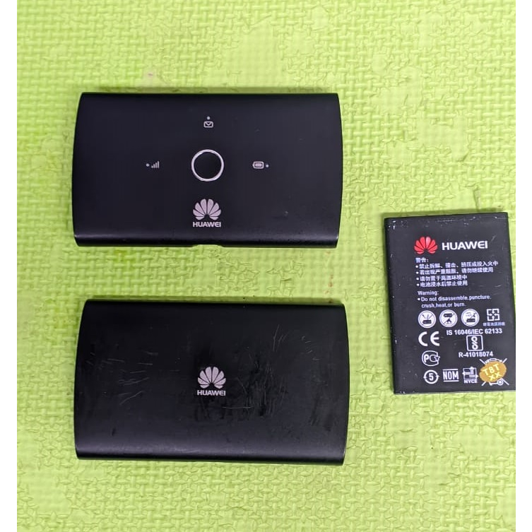 Modem MiFi WiFi Huawei E5673s-609 Unlock 4D ALL operator Indonesia.(BEKAS NORMAL)