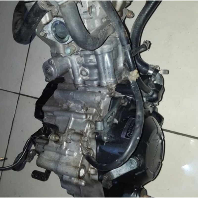 Mesin Set Seglondong New CB150R NCB Facelift Led Ori Copotan
