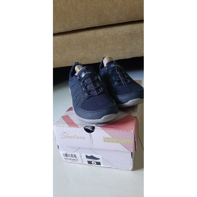 Skechers Arch Fit Refine Navy