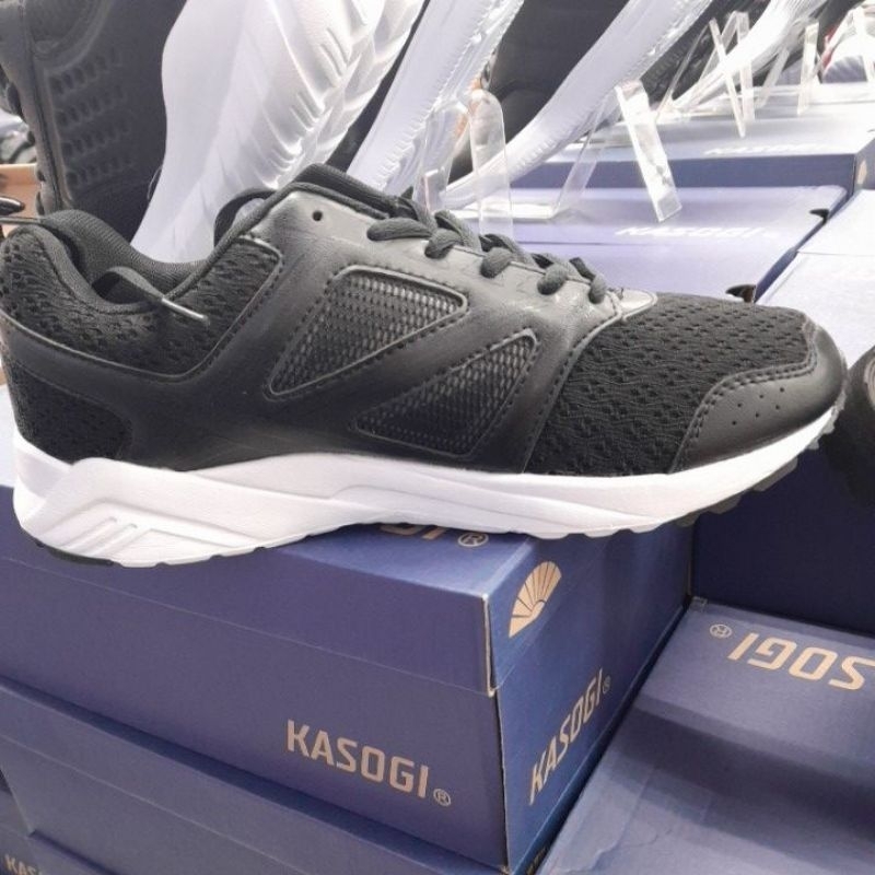 SEPATU SPORT KASOGI