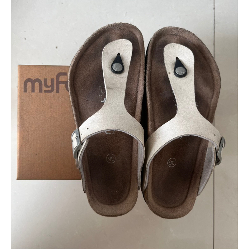 Preloved Sandal MyFeet Wanita