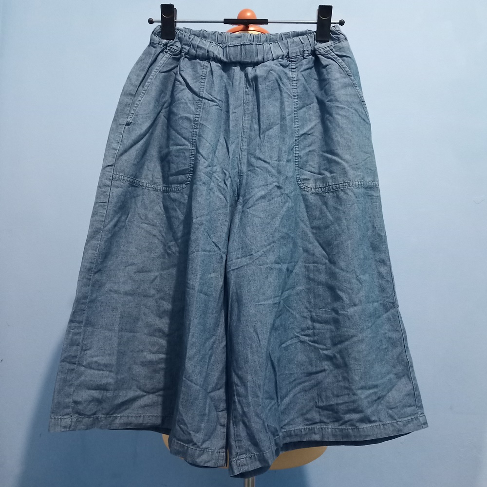 BJ030 UNIQLO KIDS DENIM PANTS celana pendek anak remaja wanita dewasa blue biru jeans basic kulot hw