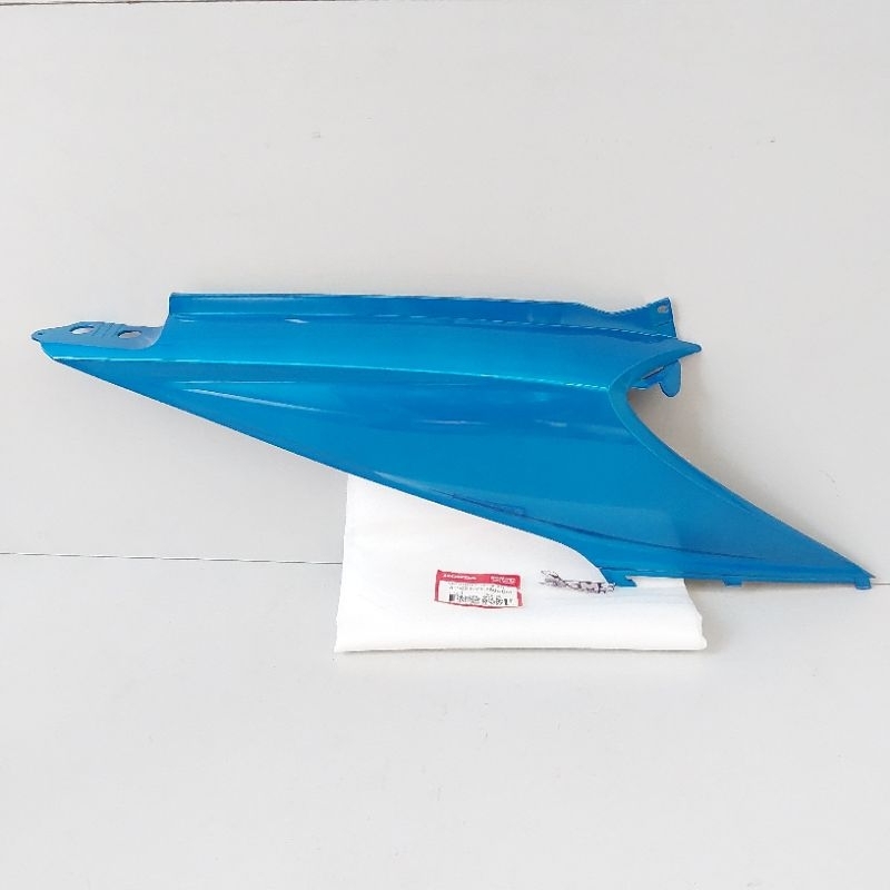 Cover Body Kanan Biru Muda Beat Karbu Carbu Biru Muda Original 83500 KVY 960ABM