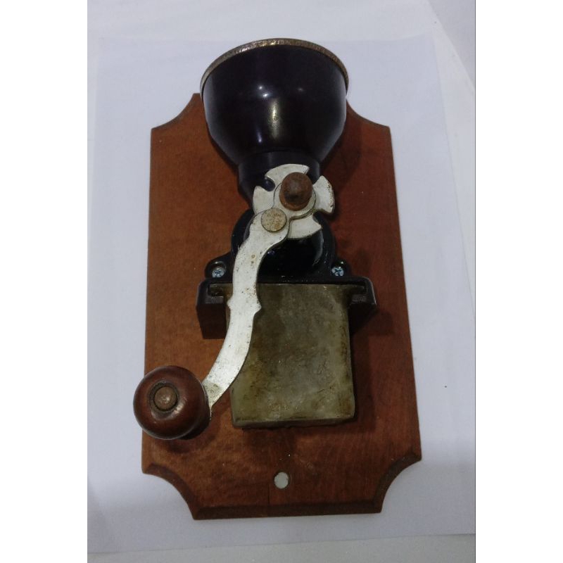 Vintage wall coffee grinder, pajangan gilingan kopi jadul, antik, kuno (3)