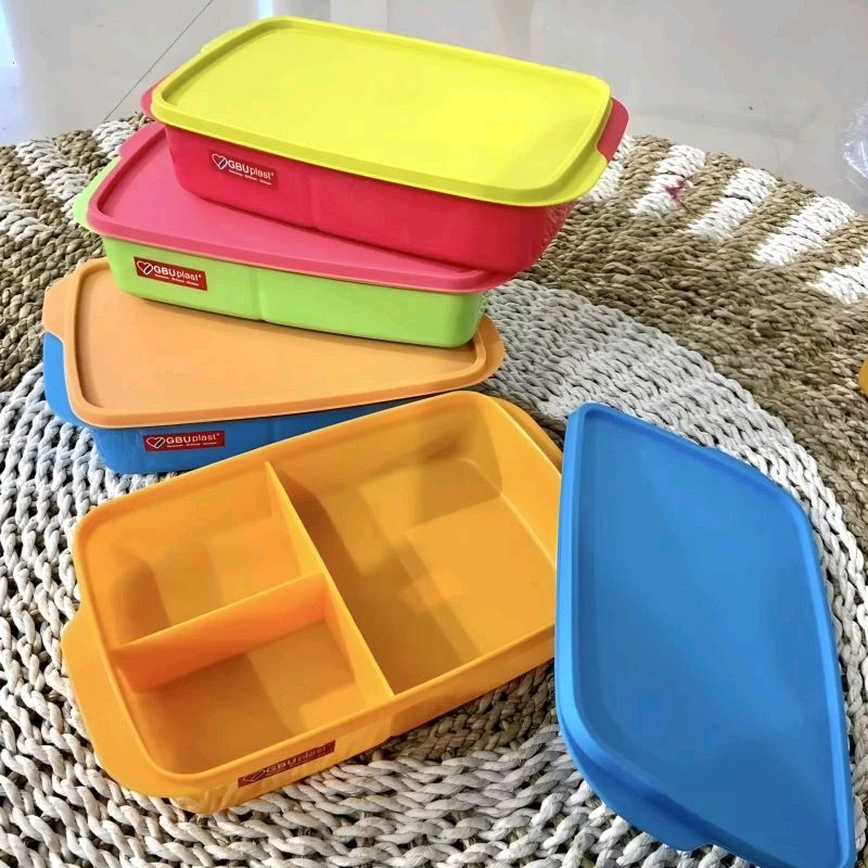 Lunch Box / Kotak Bekal 3 Sekat / Taperware