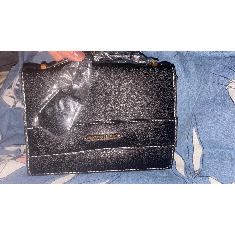 tas mini sling charles and keith