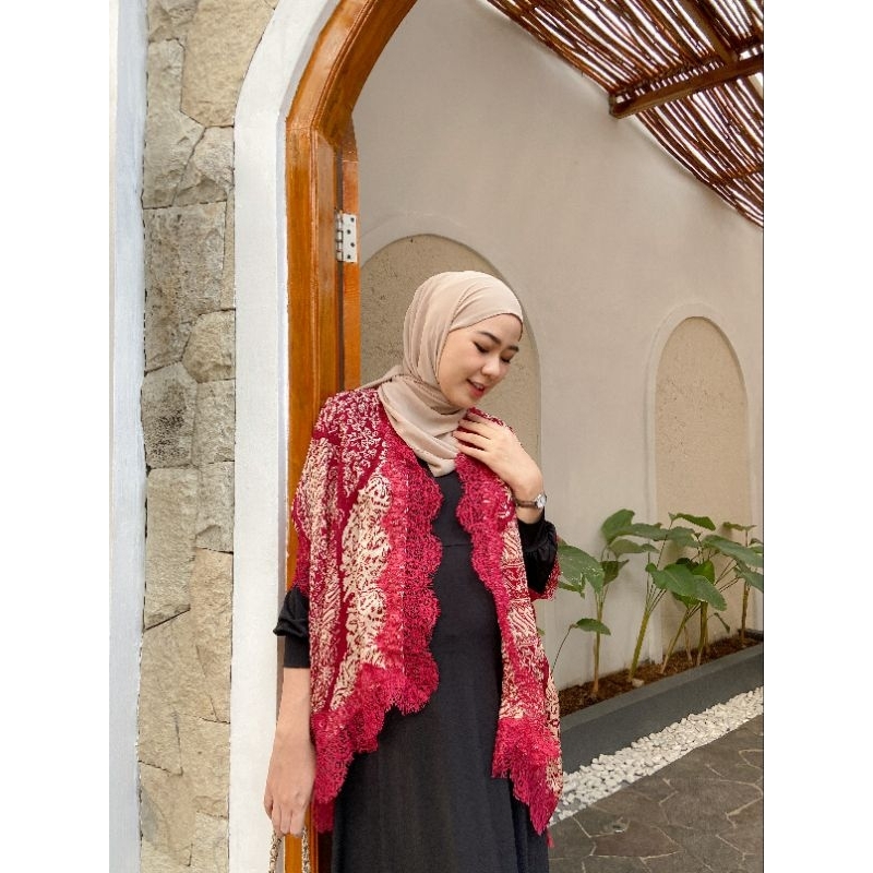 STH WIKE BATIK CAPE OUTER BRUKAT LACE BATWING / BOLERO LACE BATIK TRUSMI