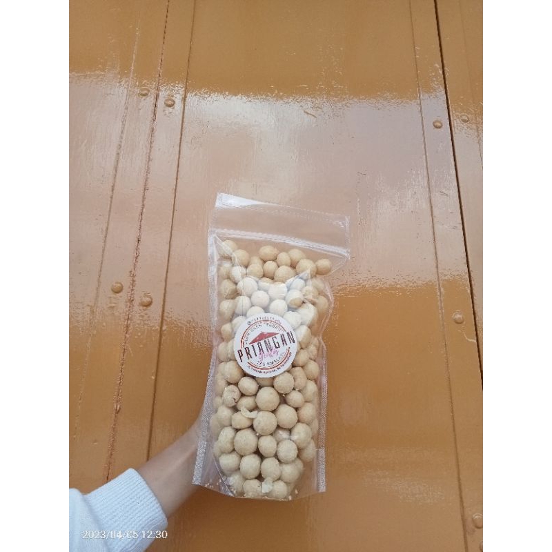 

kerupuk tahu bulat mini original dan pedas