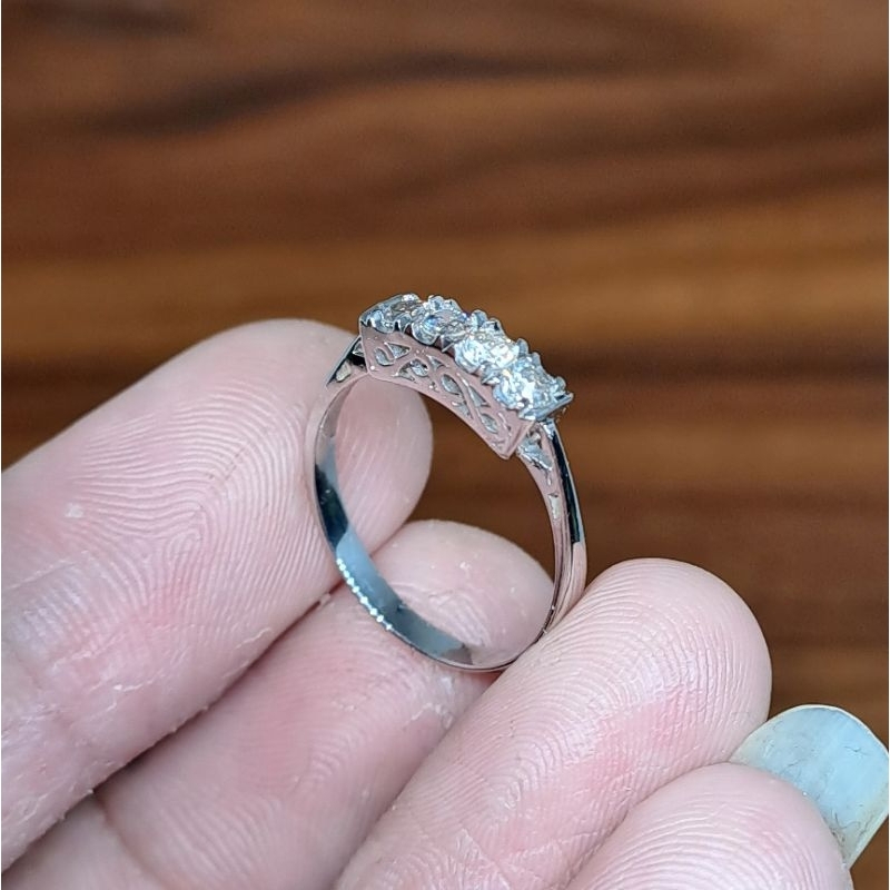 Cincin Emas Putih Wanita Berlian Erofa | Berlian Asli