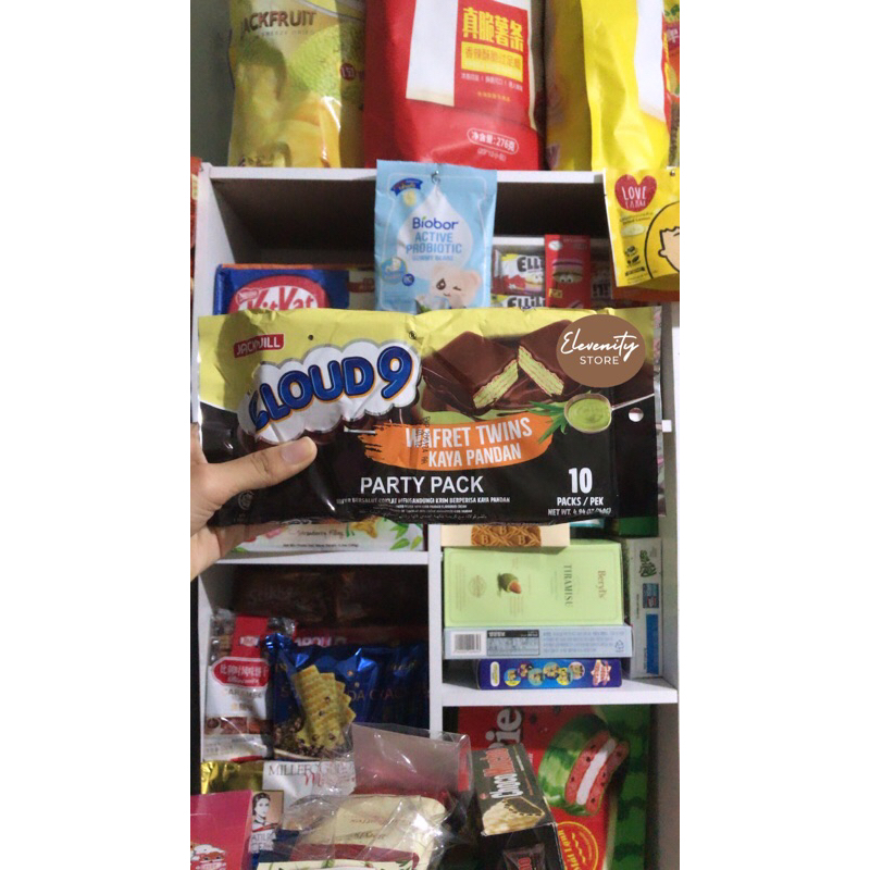 

Jack N Jill Wafer Wafret Twins Cloud9 Chocolate Kaya Pandan Party Pack ECER