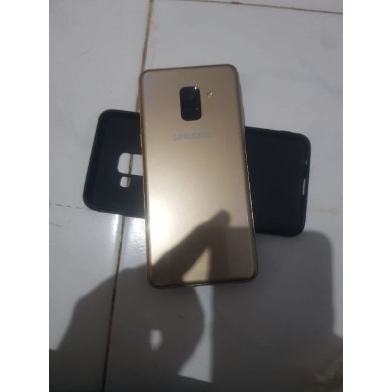 SAMSUNG A8 SECOND