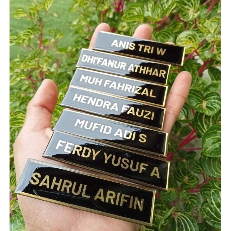 

Cetak Nama Name Tag Pin Nama