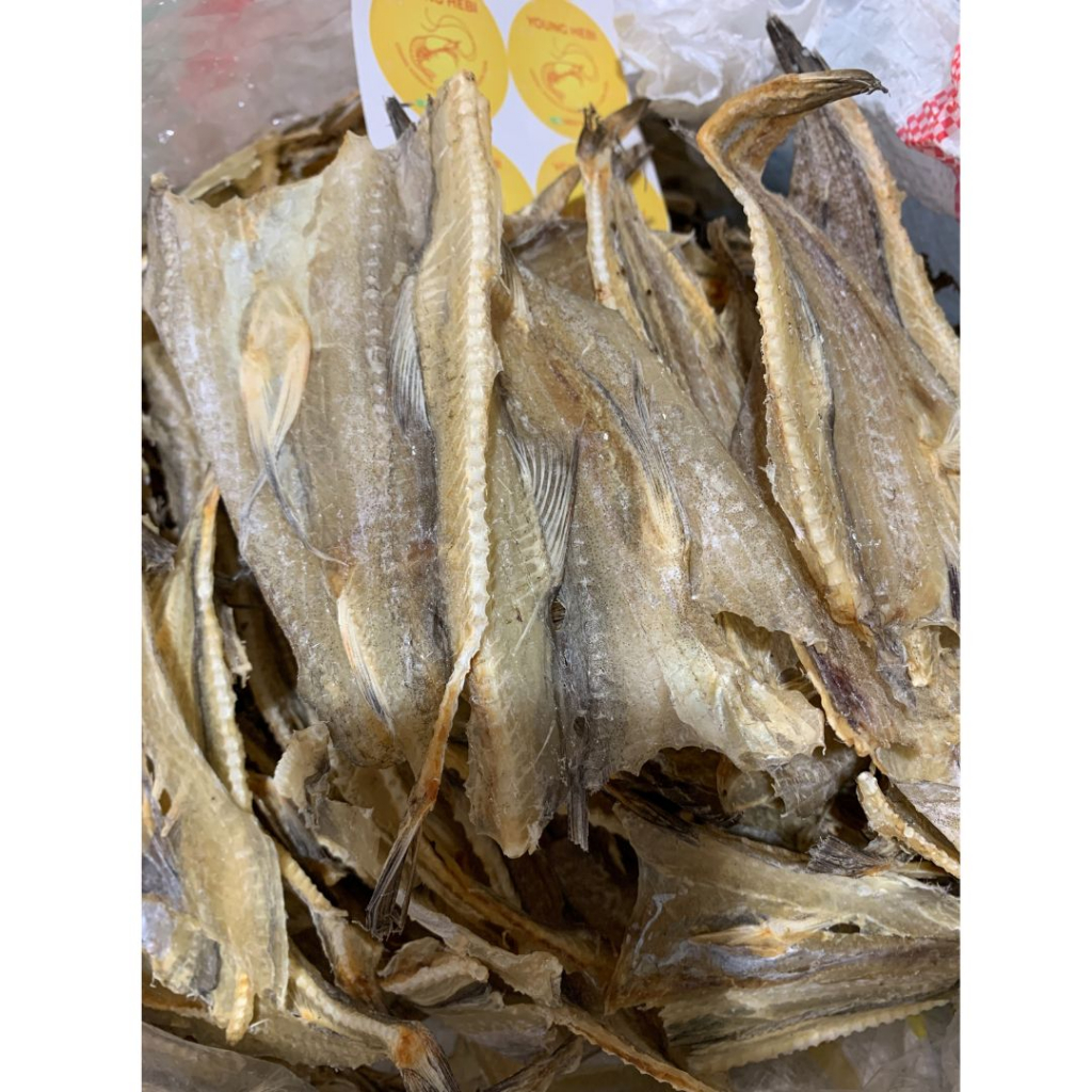 

[Young Hebi] Ikan Asin Tipis Jambrong Bagan 1kg TERMURAH ENAK / Ikan Asin Pepija Kering Siting Keping Tiau Bagan Sinaboi