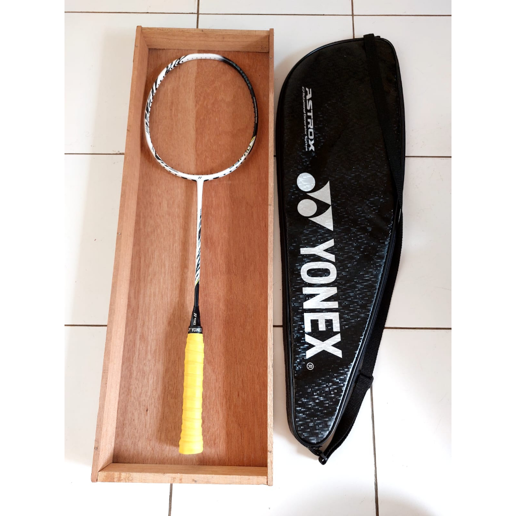 RAKET SECOND RASA BARU YONEX ASTROX 99 PRO