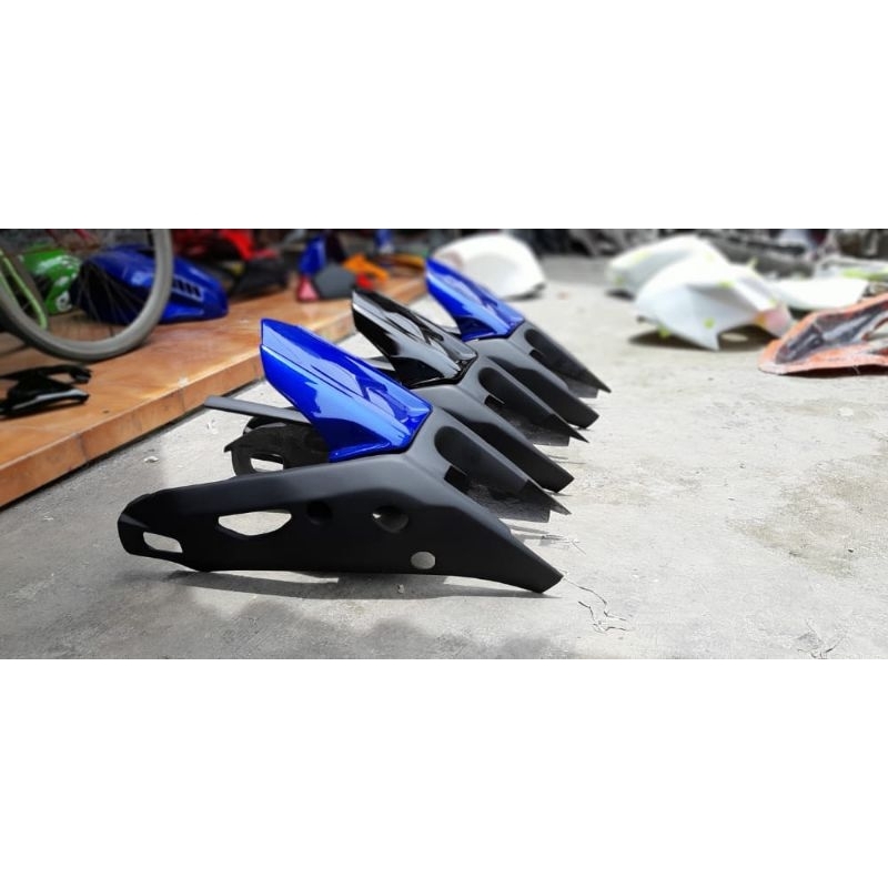 Cover Arm Hugger Arm Yamaha R25/MT25 Old model R1M