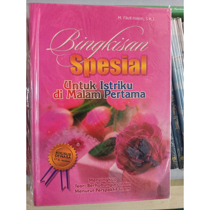 

Bingkisan Spesial untuk Istriku di malam pertama