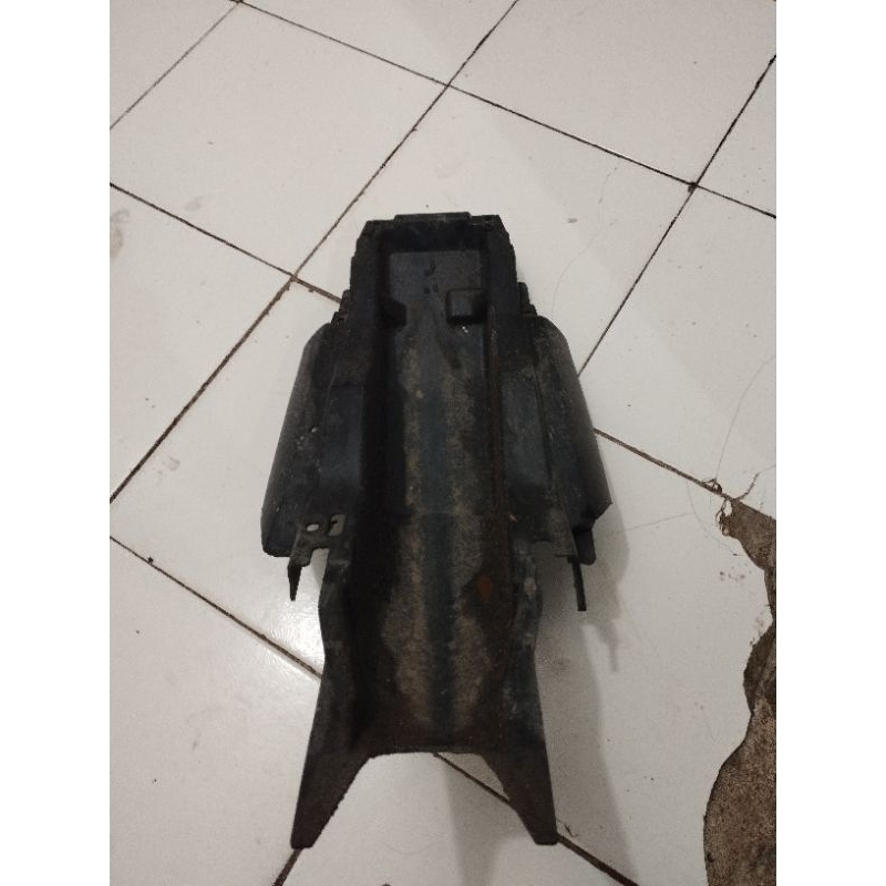 Spakbor Kolong Original Copotan Honda CS1