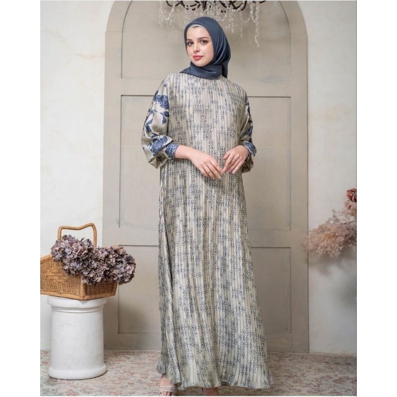 ARUNIKA ASHA PLEATS DRESS BREEZE M,XL