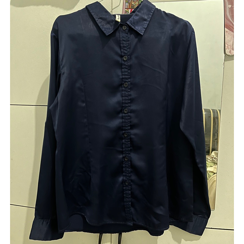 BLOUSE NAVY PRELOVED