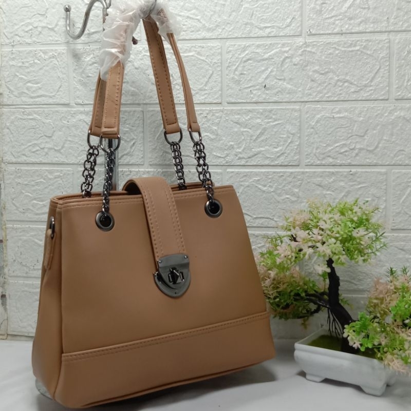 KASMAG TAS FASHION 3 RUANG LAURA BAG