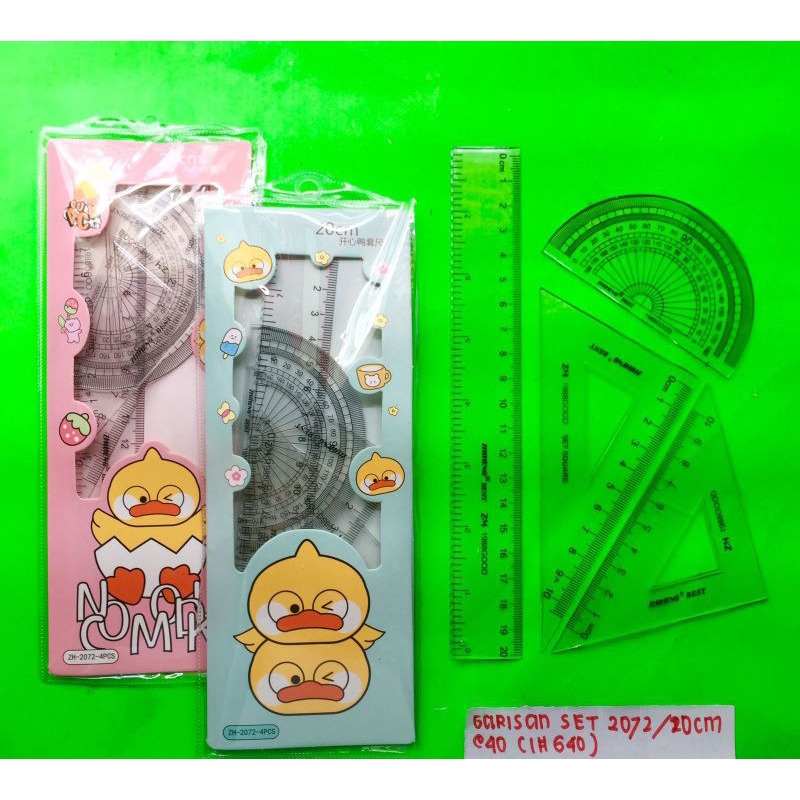 

GARISAN SET SEGITIGA 20CM ISI 4PC