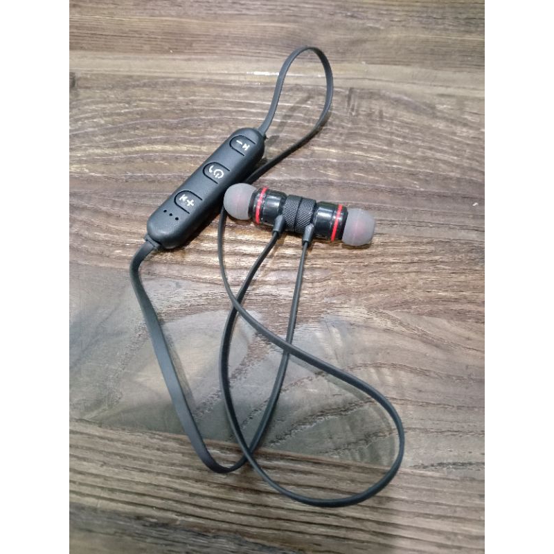 EARPHONE BLUETOOTH SPORTS SOUND STEREO