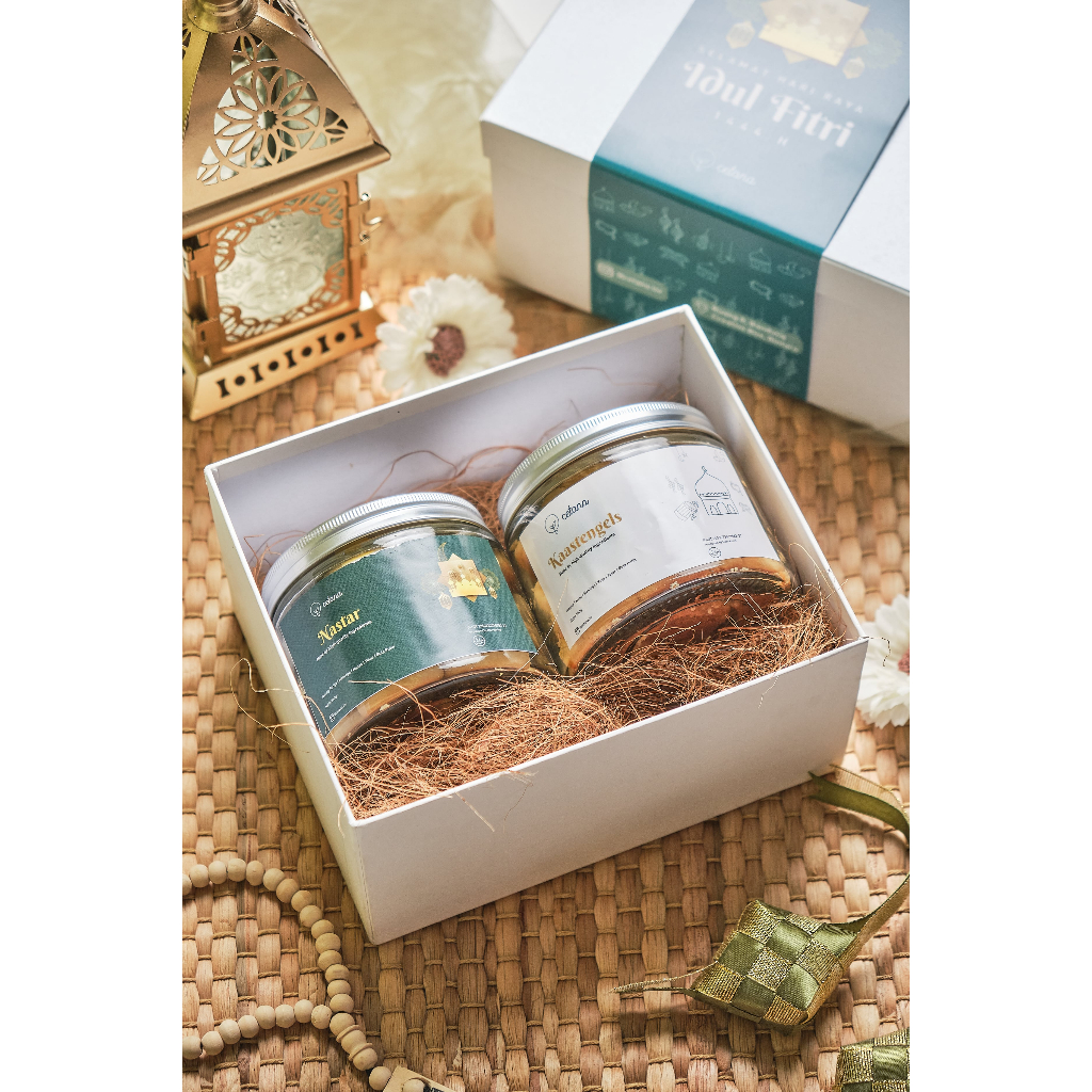 

Tabkh Hampers Lebaran by Cetana | Souvenir Parsel Bingkisan Kue Nastar Kaastengels Idul Fitri Unik Murah Ramah Lingkungan Gift Eid Mubarak Premium Eco Friendly