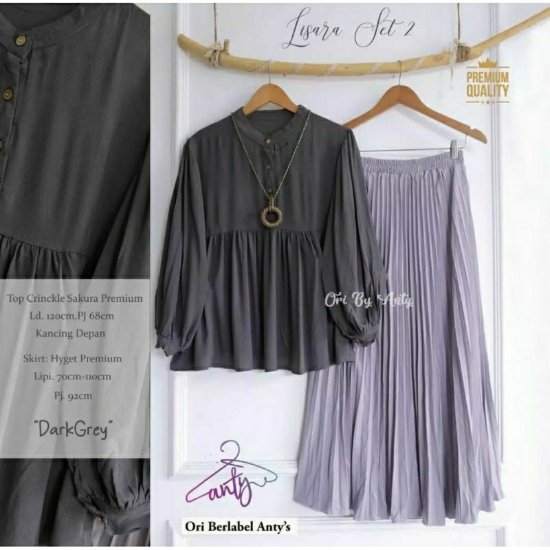 LISARA SET BY ANTY ROK PLISKET BLOUSE