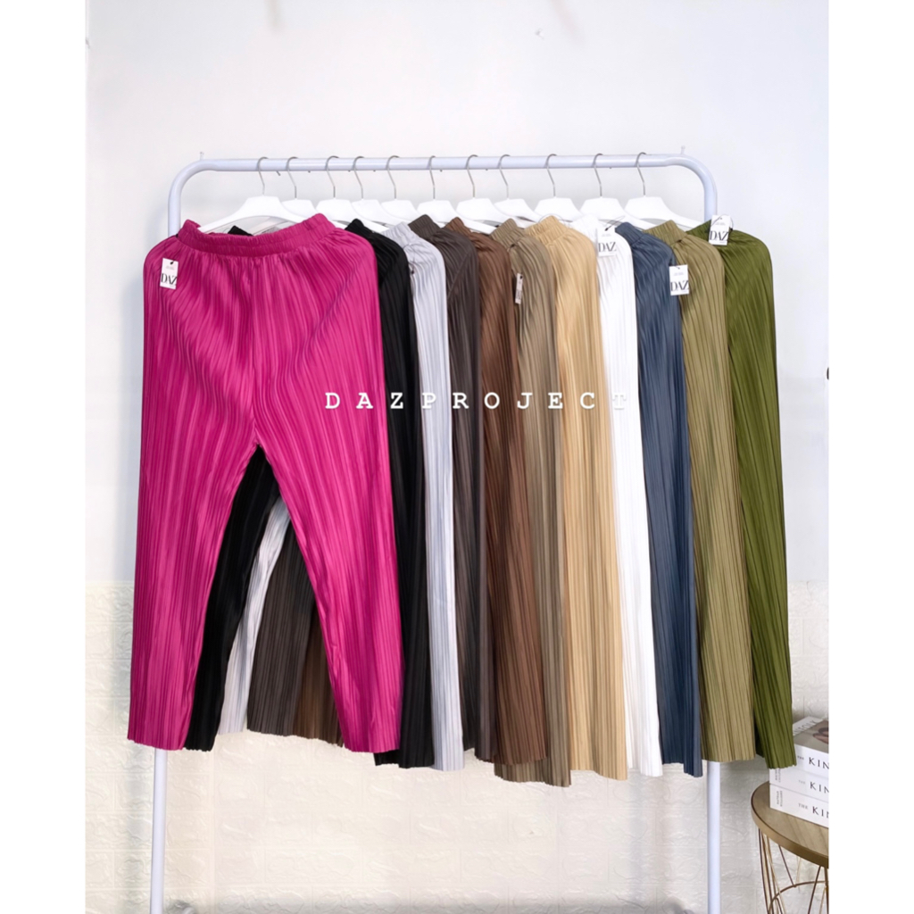 Plisket Pencil Pants Celana Pensil by DAZPROJECT