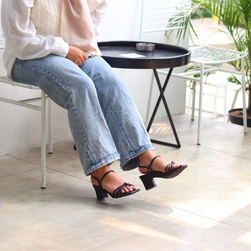 Alica - Sepatu Wanita Valerie Heels