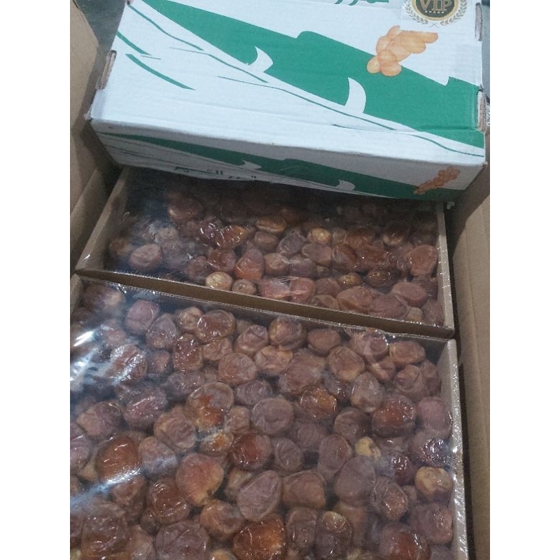 

KURMA SUKARI GRADE A ISI 3 KILO LEBIH