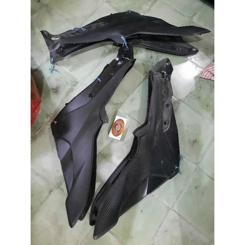 Tutup aki Sambungan cover body honda CB150R Old kanan kiri