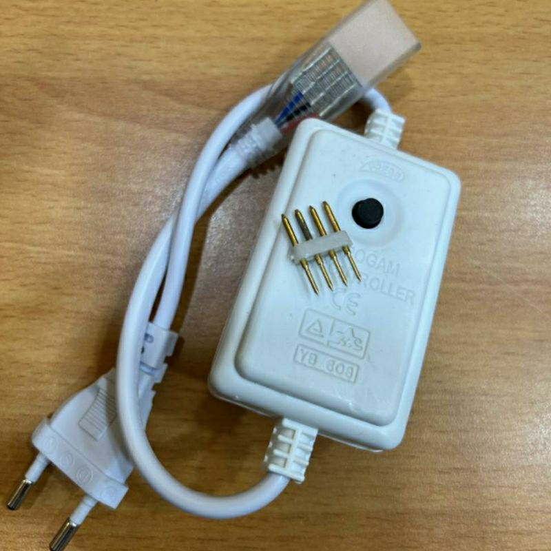 flasher selang 4 jalur / soket led strip 5050 RGB 4 kaki 2 kaki