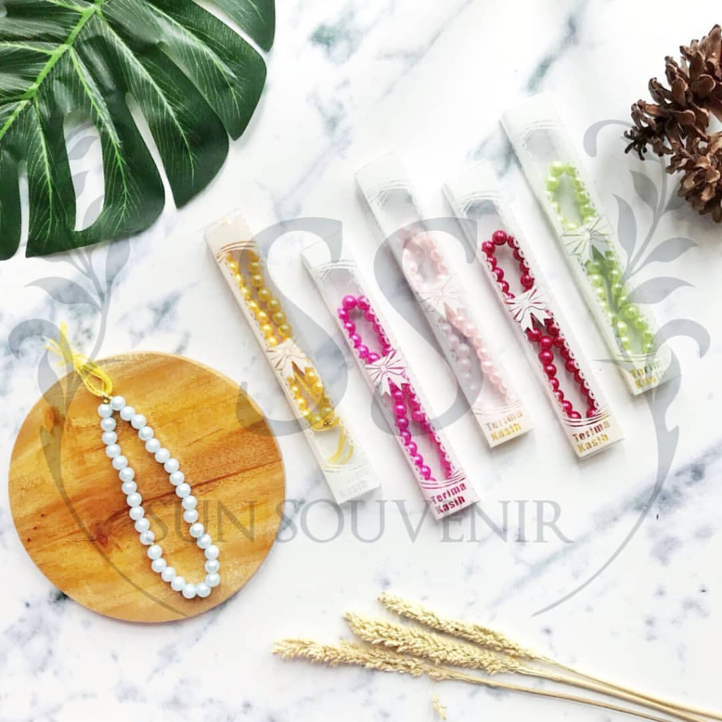 50 pcs Souvenir pernikahan Tasbih Mutiara kemasan mika souvenir pernikahan souvenir murah unik