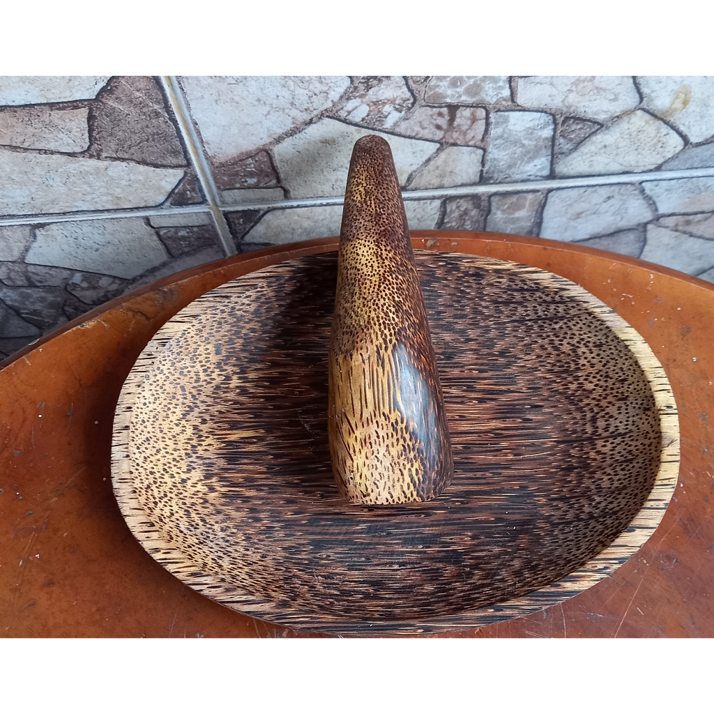 Cobek kayu Aren ukuran 19 cm dan Ulekan