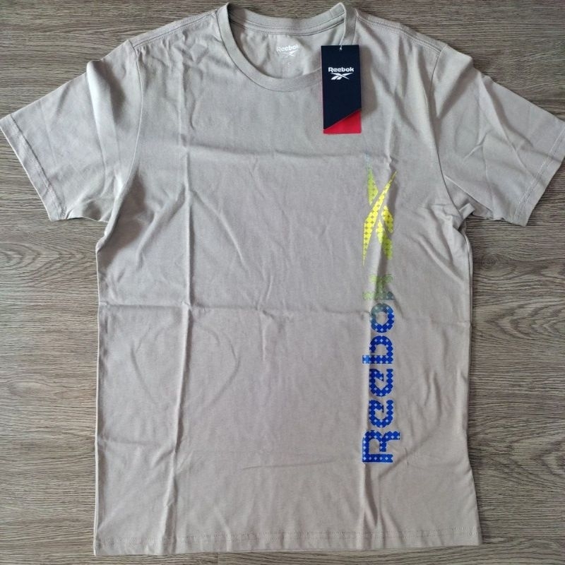 Kaos Basic Men Graphic Tee