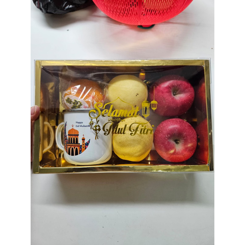 

BOX KOTAK HAMPERS IDUL FITRI / TAS HAMPERS IDUL FITRI MIKA GOLD (BOX + TUTUP MIKA AJA YAH)