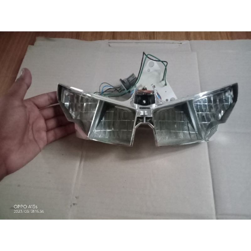 dalaman lampu depan honda vario 125/150 led second ori