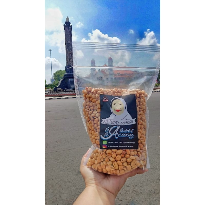 

Kacang Bawang Goreng Premium 500gr (1/2 kg)