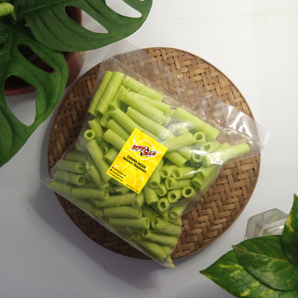 

Wafer Roll/Astor Rasa Pandan Kemasan 250g