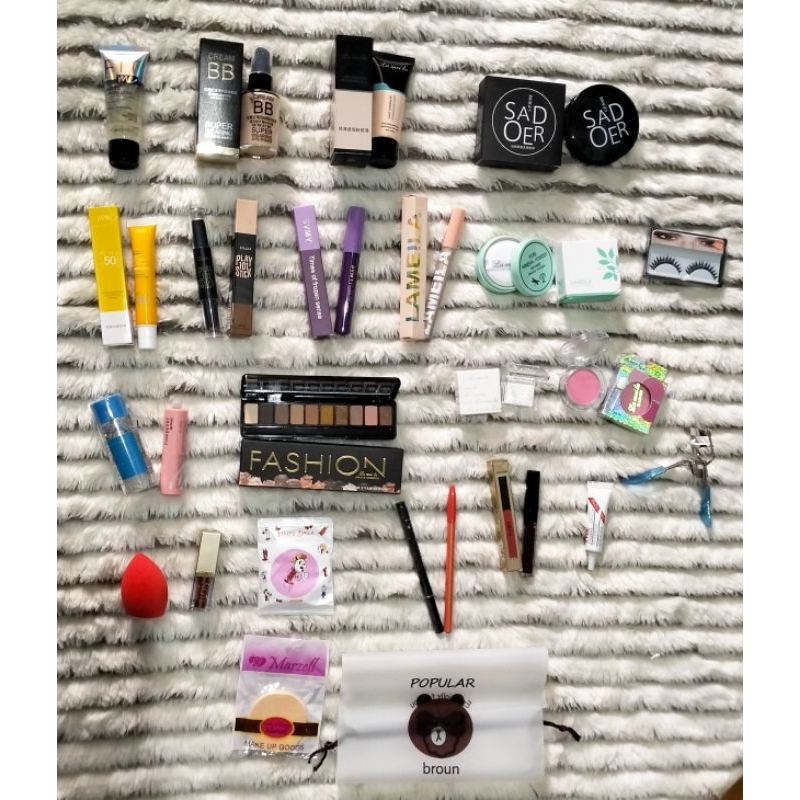 Set Paket Make Up Korea Bebas Pilih Sesuai Kebutuhan Kosmetik Alat Kecantikan Wajah Wanita Murahp Lengkap Terlaris