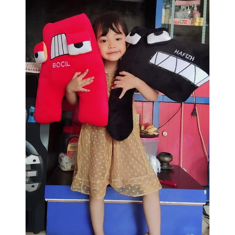 BANTAL JUMBO MAINAN ANAK ALFABETHB 50CM BISA REQUES DI UKIR NAMA BORDIR