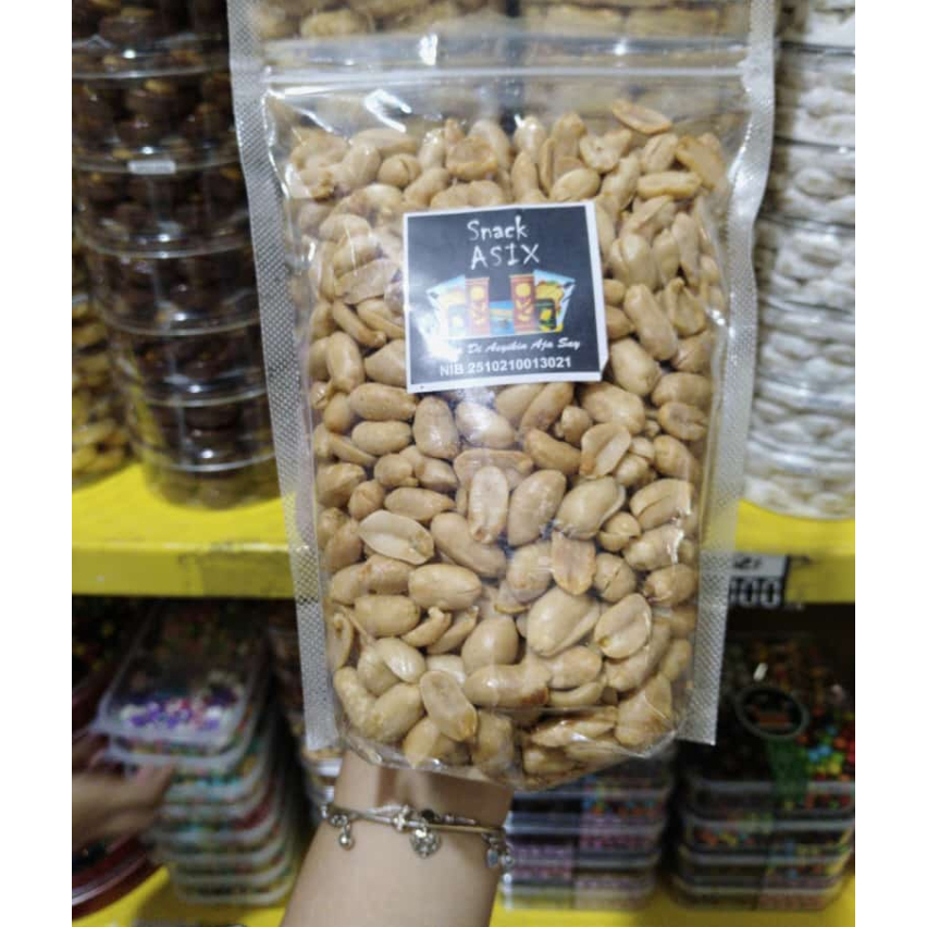 

KACANG BAWANG GORENG