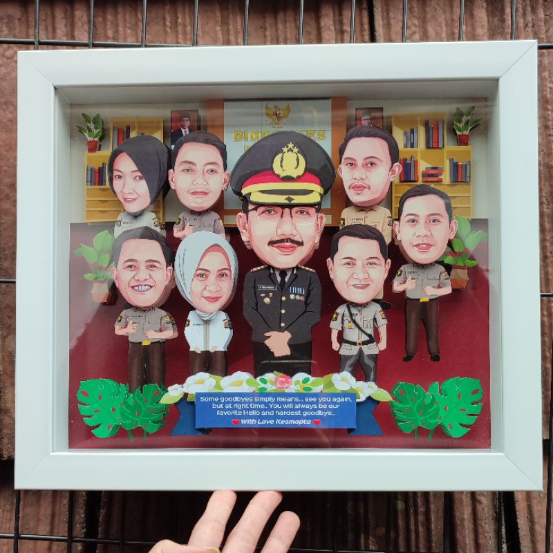 Pop up 3D frame 25x30cm (10R) scrapframe karikatur hadiah wisuda pigura bingkai kado lucu unik mahar