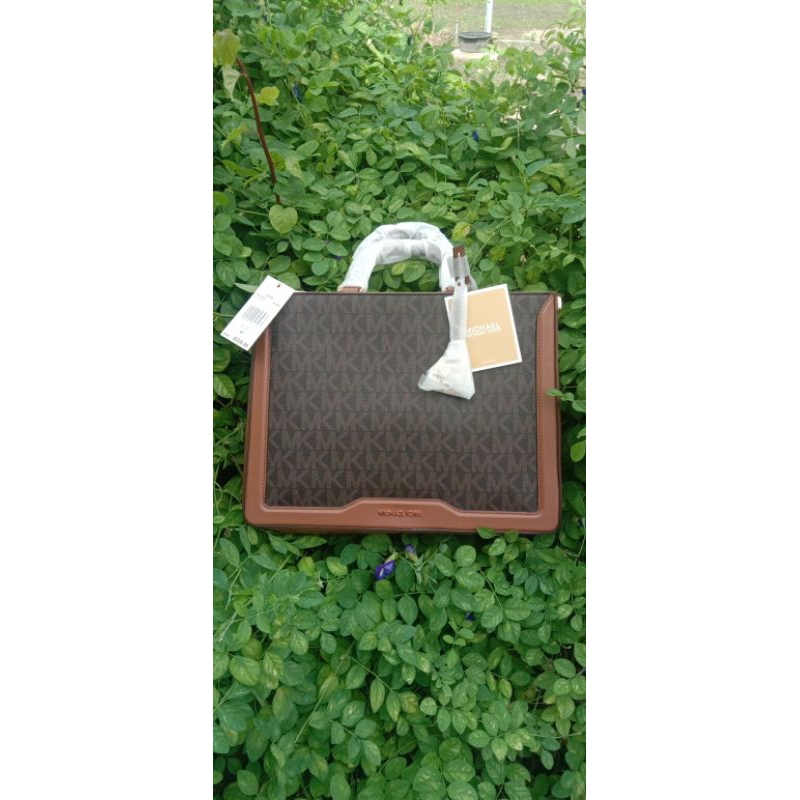 $328 New MICHAEL KORS JESSIE BROWN LARGE TZ MK LOGO LEATHER  Crossbody TOTE Original