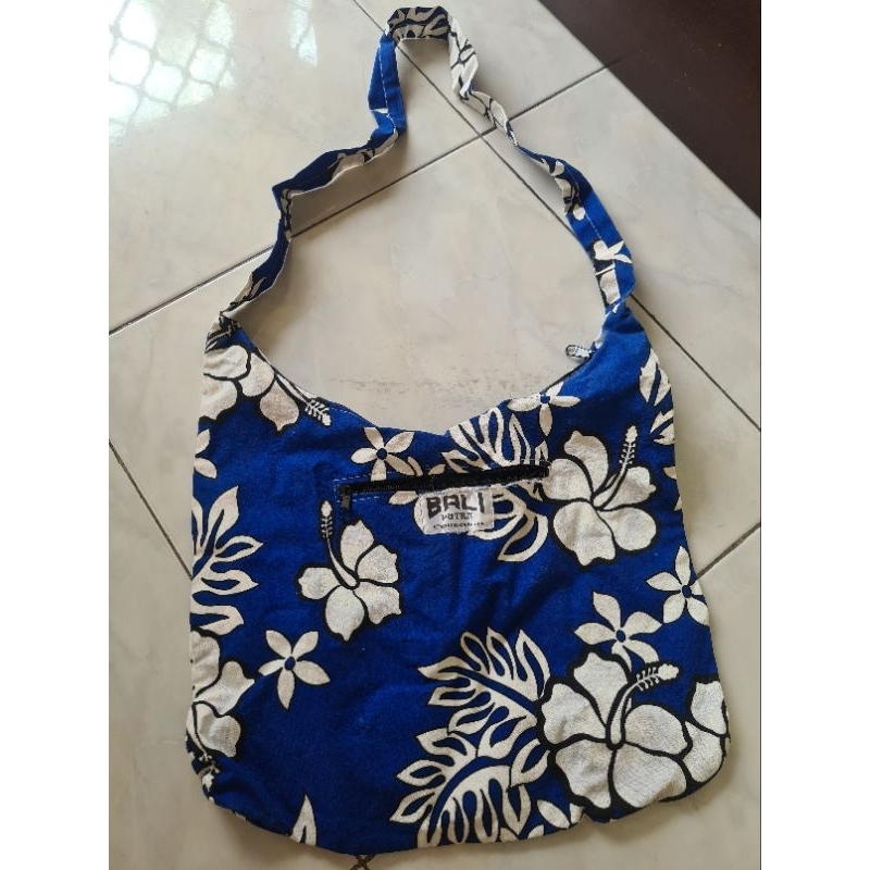 Preloved Tas Bali Kain Warna Biru