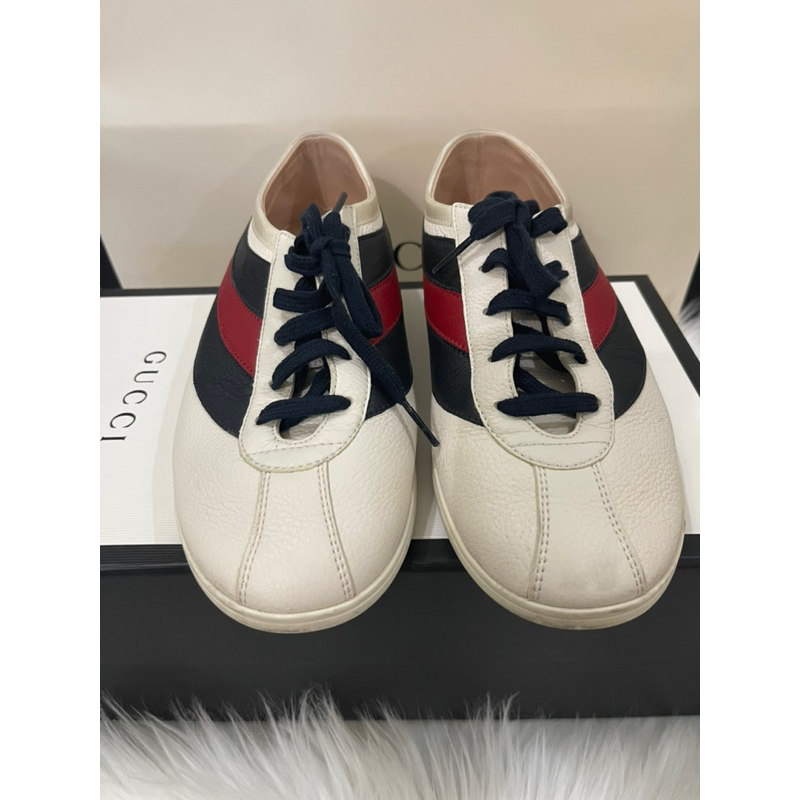sepatu Gucci