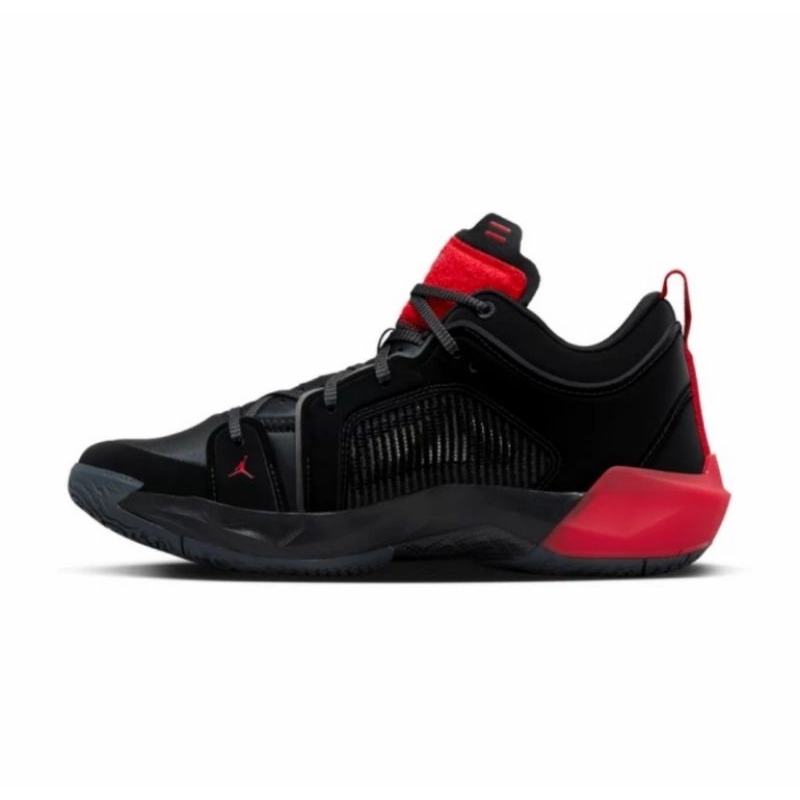 SEPATU BASKET AIR JORDAN 37 XXXVII LOW PF BRED ORIGINAL DQ4123 007